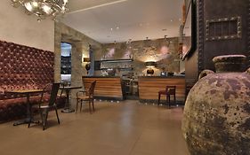 Forvm Boutique Hotel