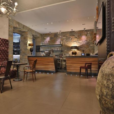 Forvm Boutique Hotel Trieste Esterno foto