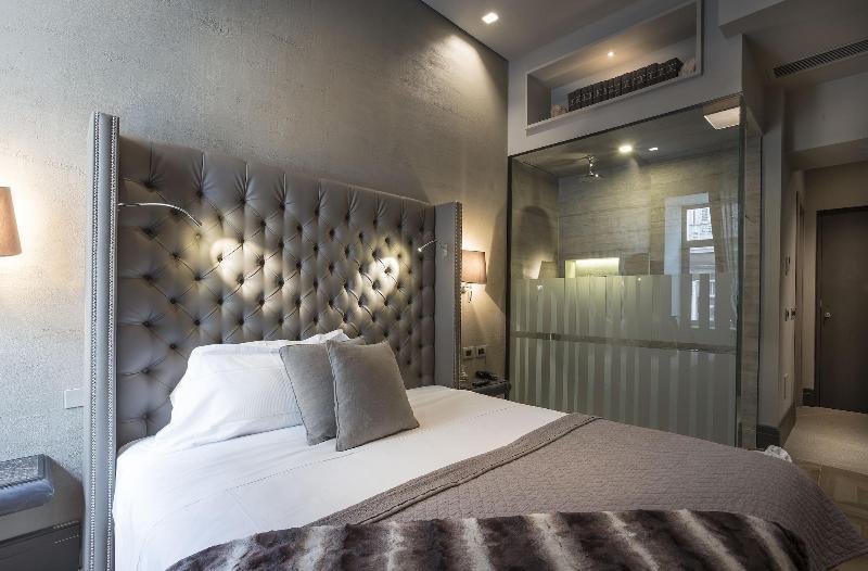 Forvm Boutique Hotel Trieste Esterno foto