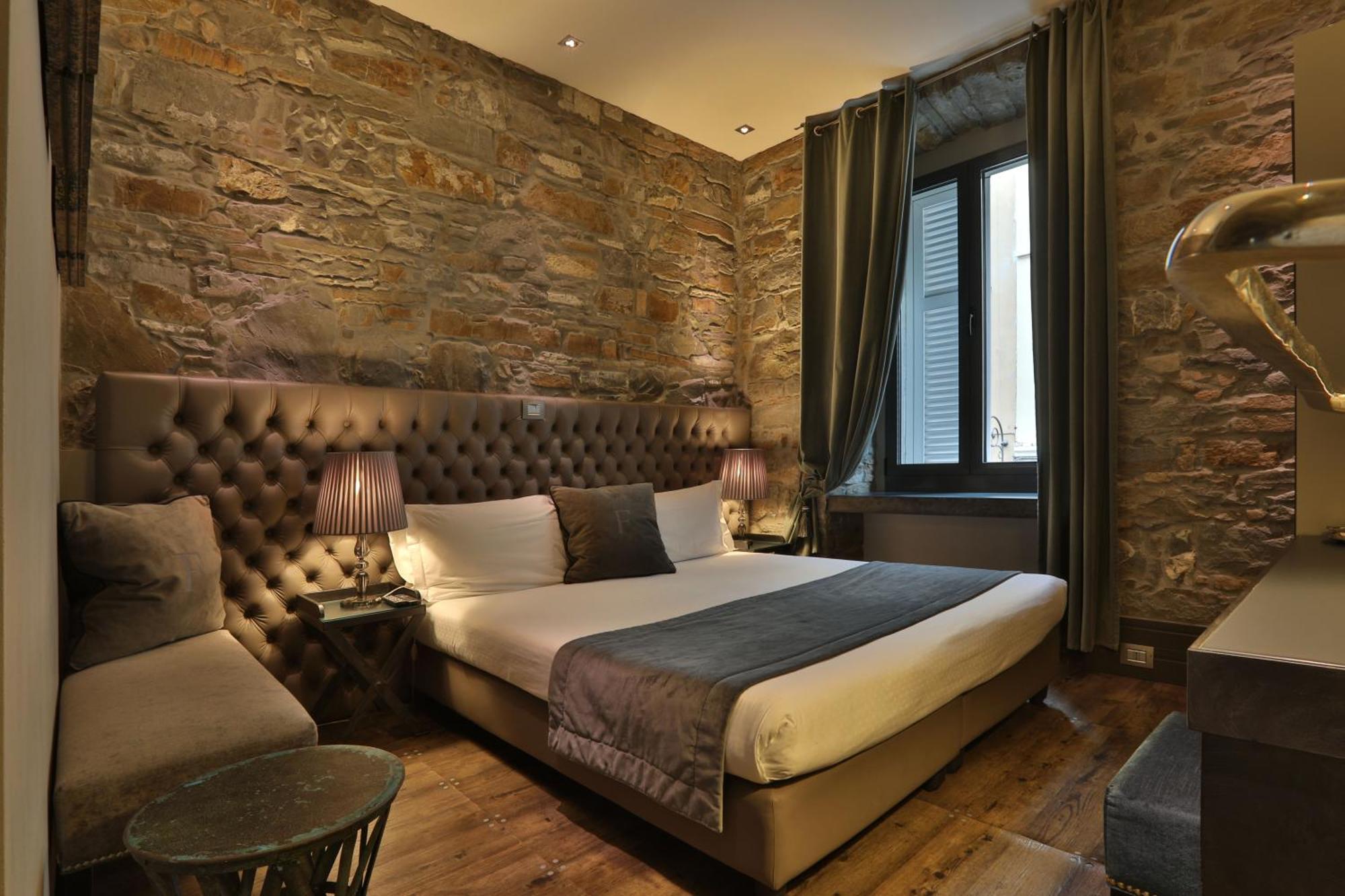Forvm Boutique Hotel Trieste Esterno foto